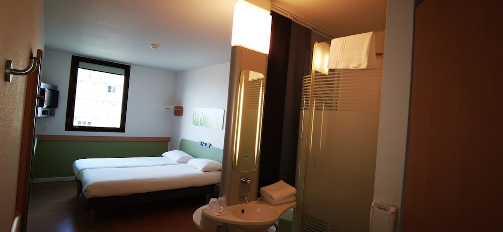 Ibis Budget Nimes Centre Gare 44/50