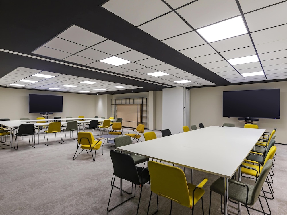 Mercure Namur Hotel 37/48
