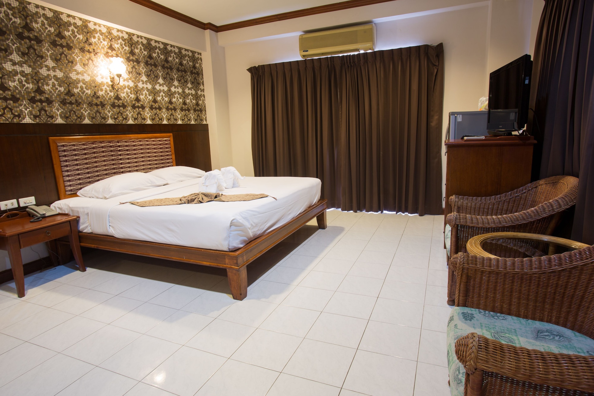 rooms