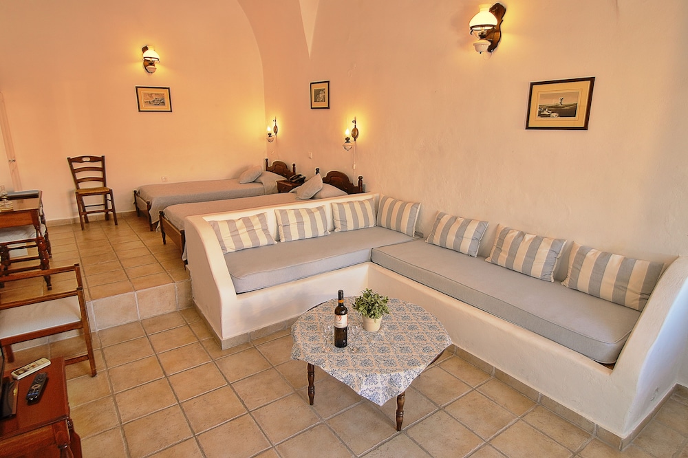 Aethrio Sunset Village Oia 63/87