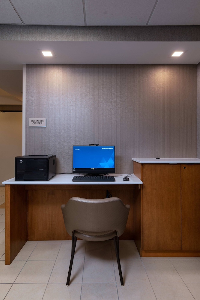SpringHill Suites Boise West/Eagle 43/45