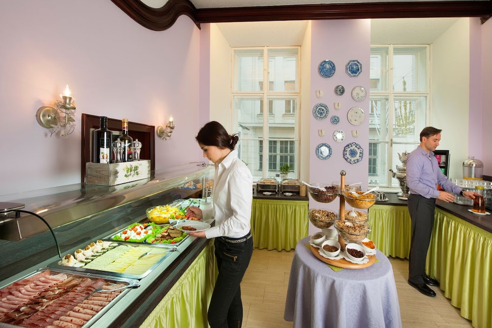 Pertschy Palais Hotel 40/56