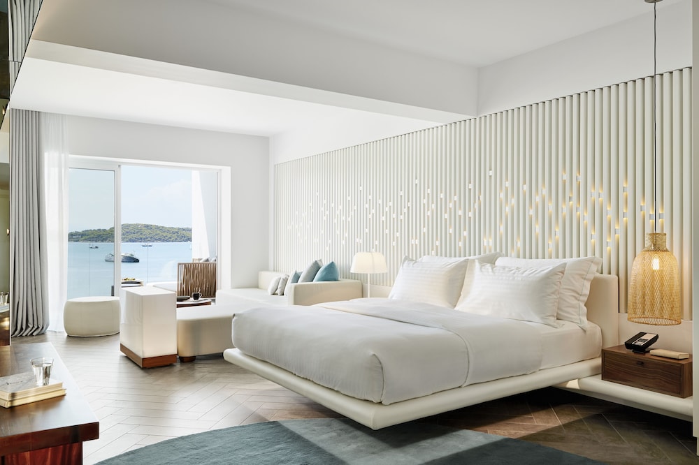 Nikki Beach Resort and Spa Porto Heli 24/70