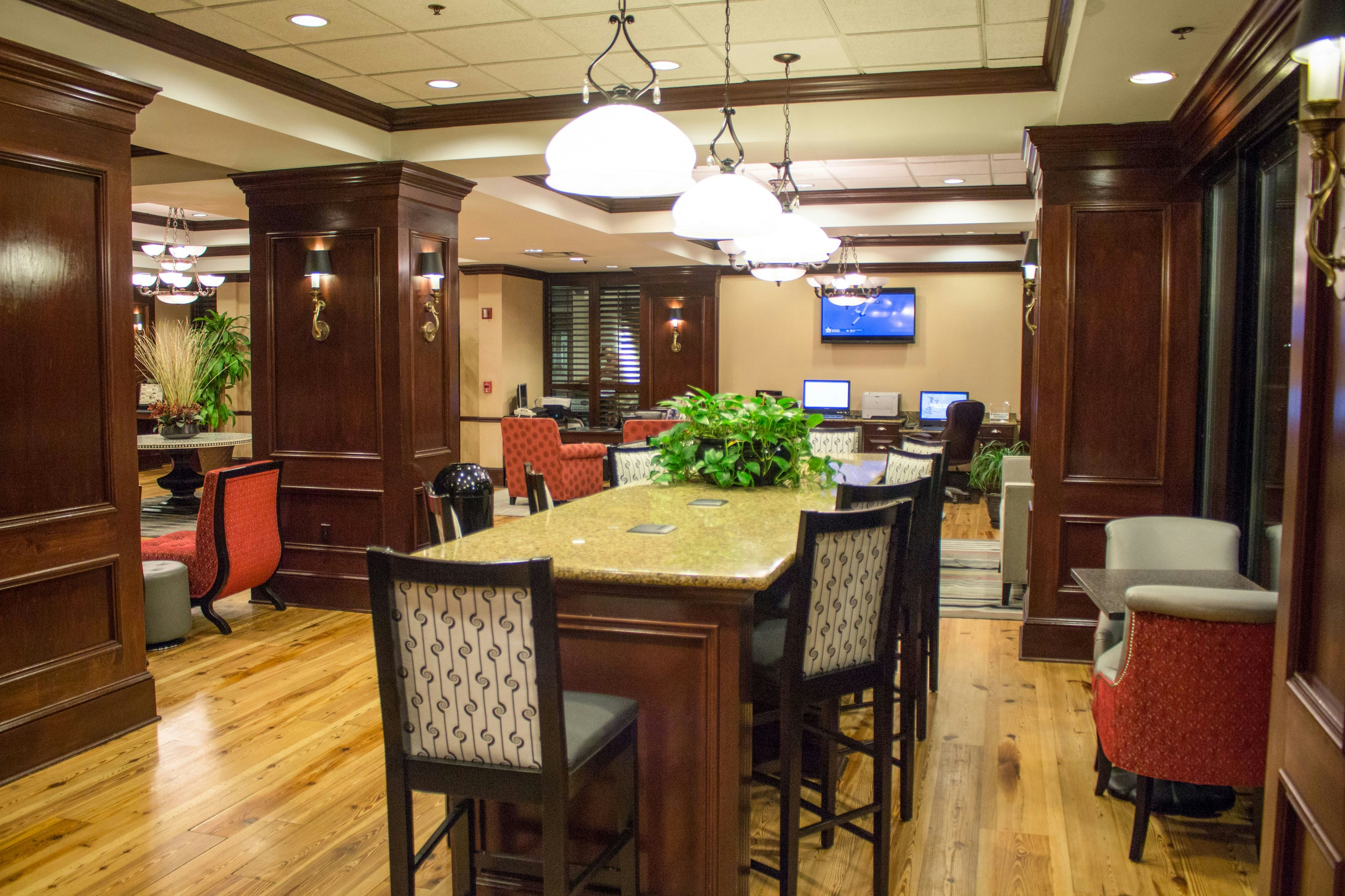 Hampton Inn Savannah - Historic District 21/32