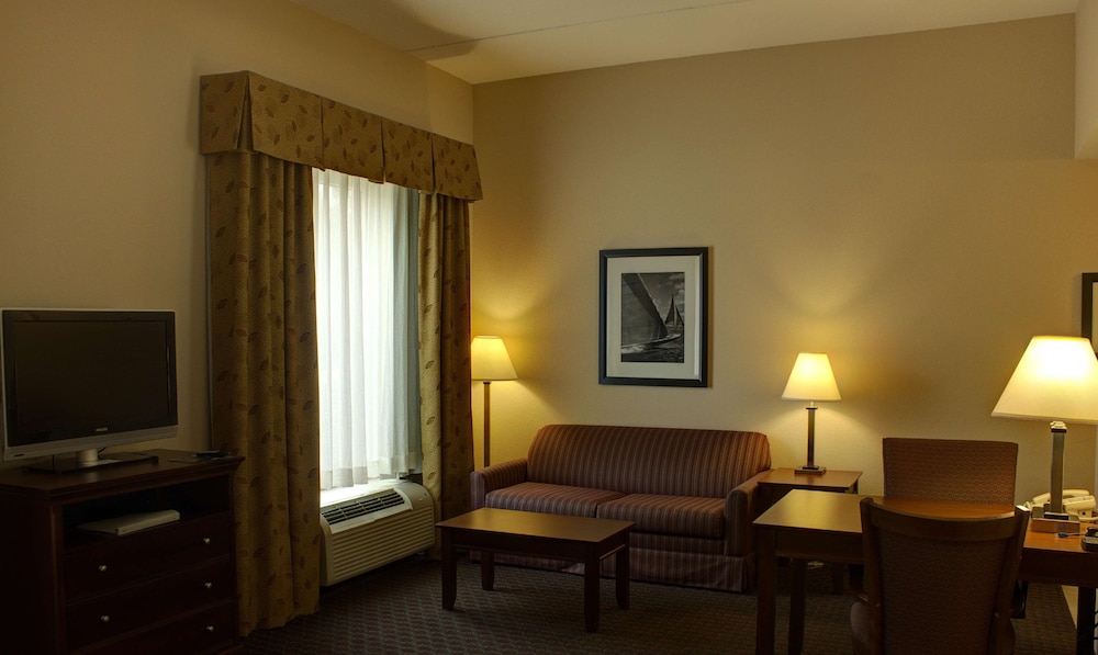 Hampton Inn Suites Palm Coast 50/72