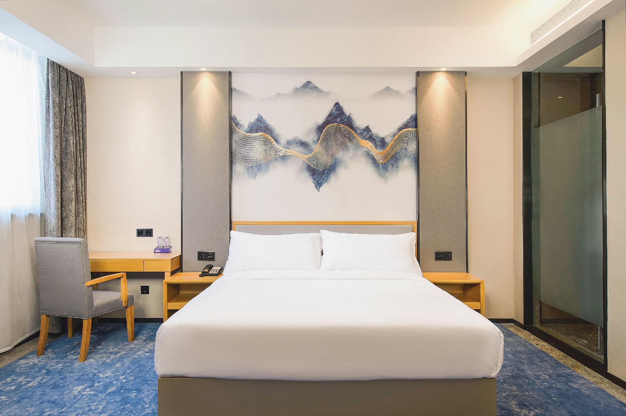 Rezen Royal Hotel (Huizhou Huicheng) 7/28