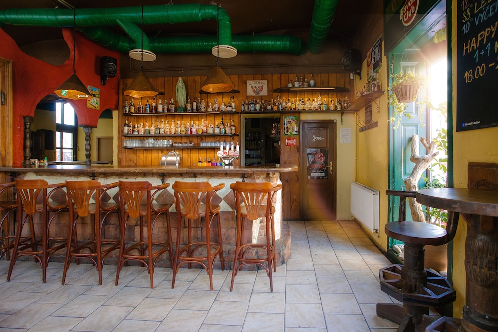 Cuba Bar & Hostel 23/34