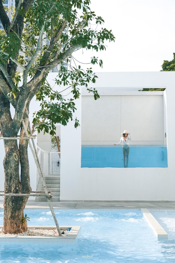 Prima Hotel Pattaya 73/77