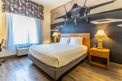 Room, King Bed