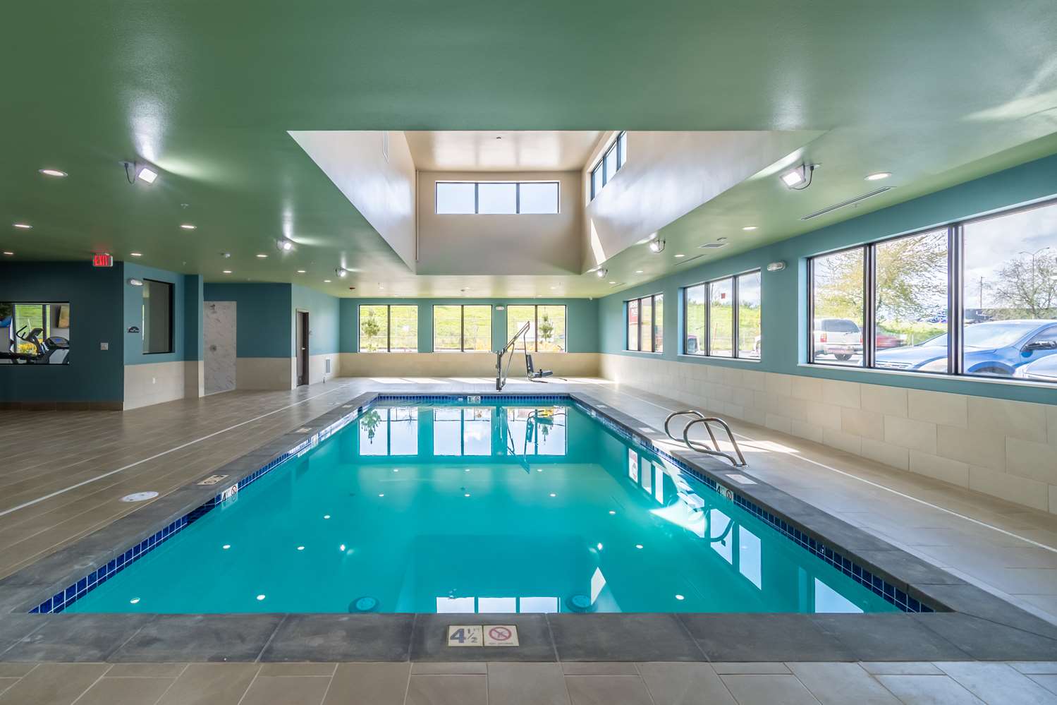 Best Western Plus Tacoma Hotel 30/50