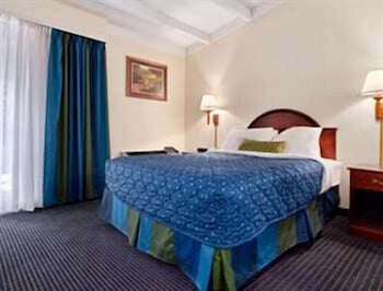 Motel6 Philadelphia, PA - Northeast 15/67