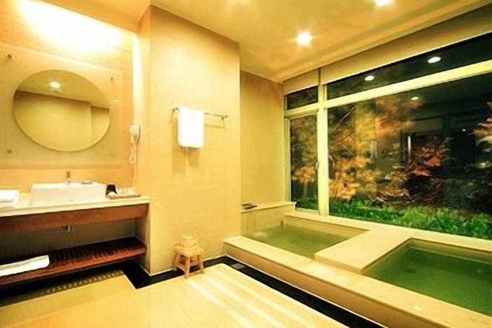 Cedarwood Villa 46/46