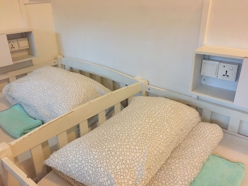 Royal Hostel Singapore 13/33