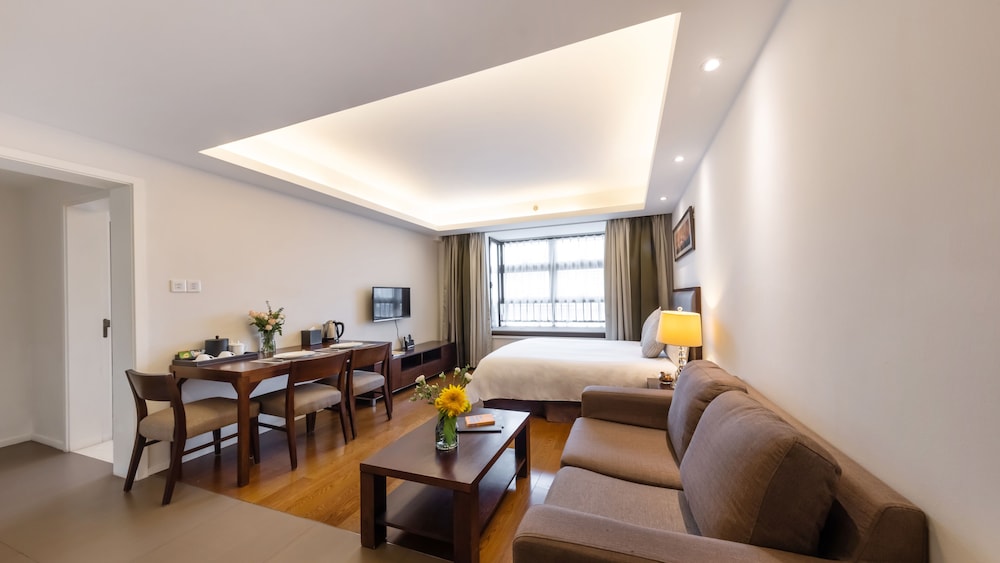 Starr Hotel and Serviced Apartment Jing An 16/27