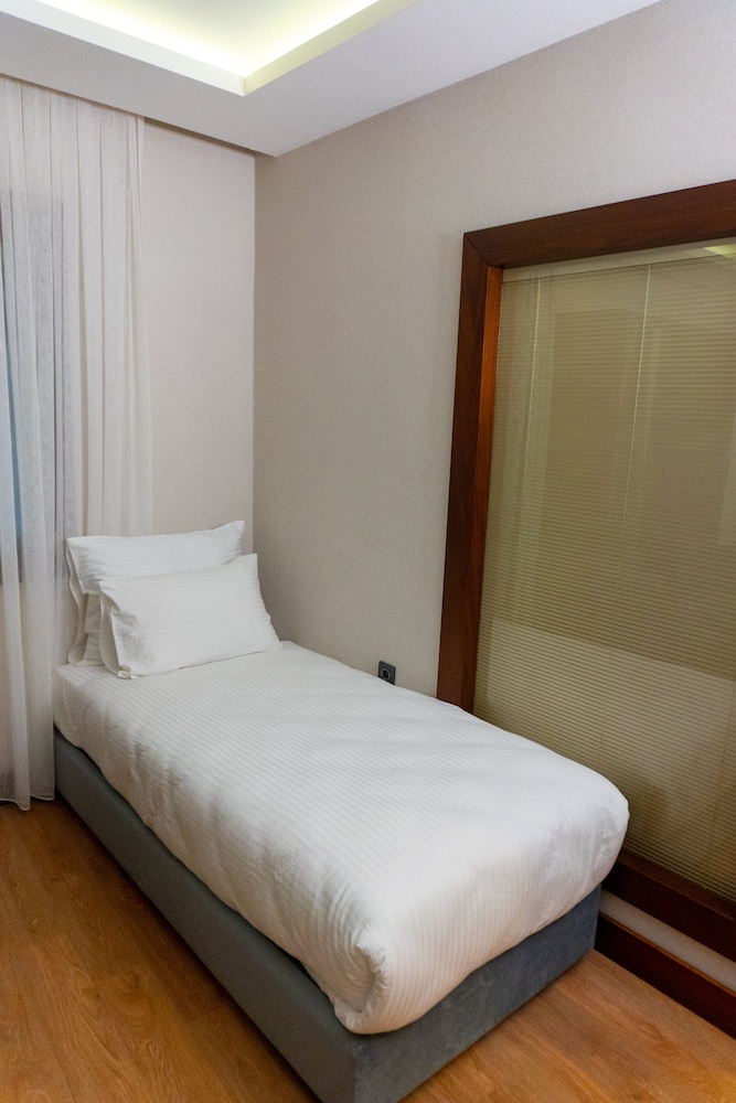 Long Stay Istanbul Hotel 9/28