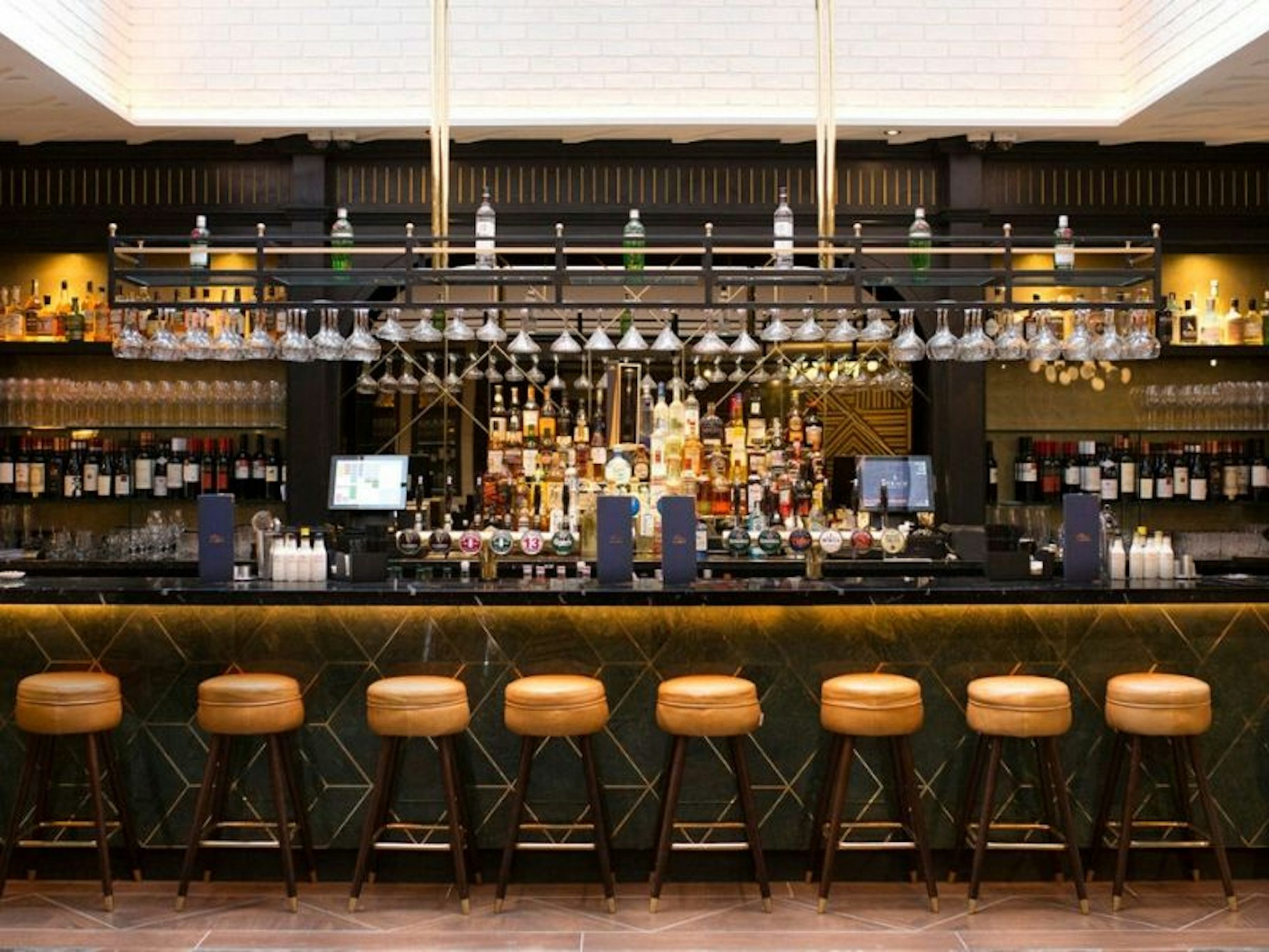 Iveagh Garden Hotel 24/31