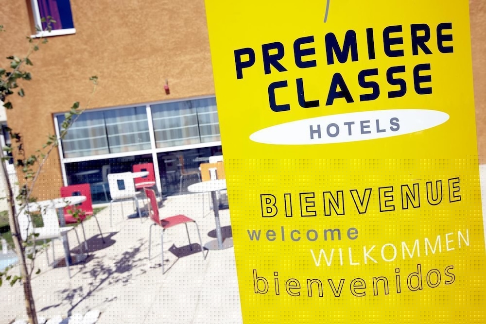 PREMIERE CLASSE ISTRES 25/41