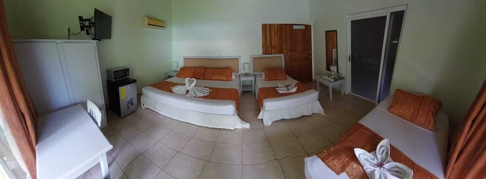 Hotel Samara Inn 24/68