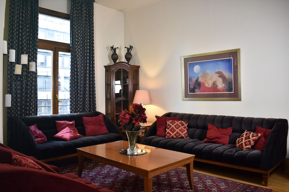 Le Palace Hotel 36/41