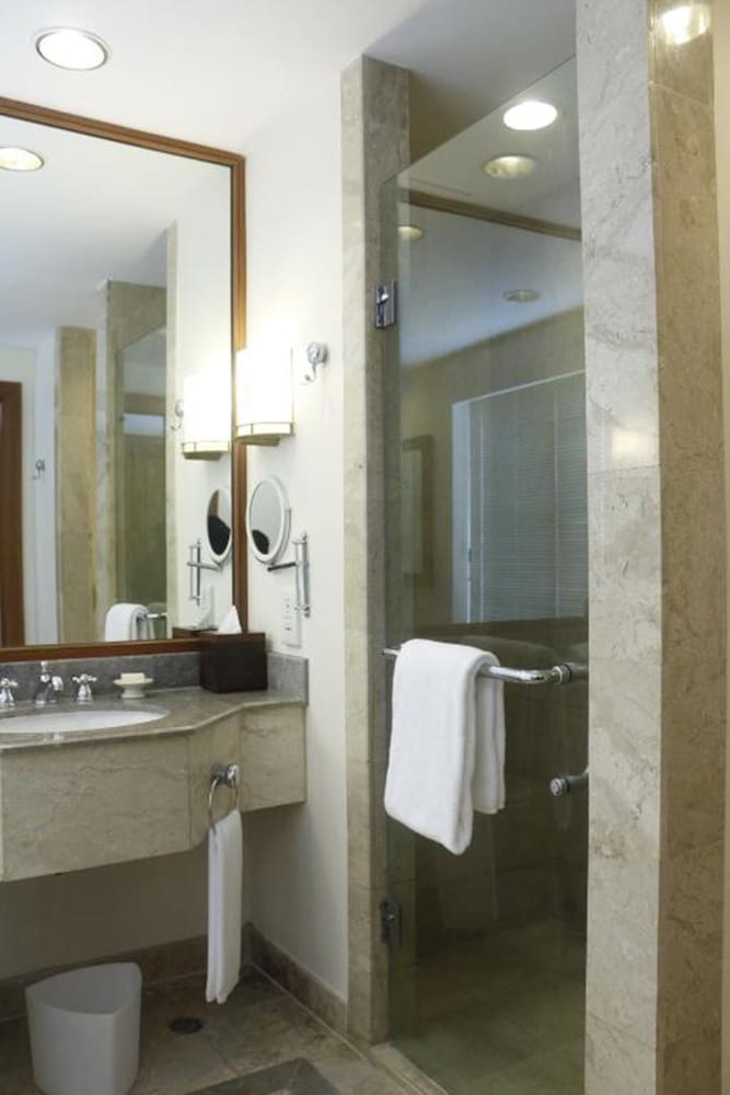 Bumi Surabaya City Resort 44/46