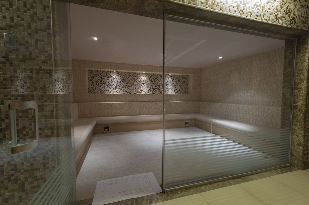 Premier Le Reve Hotel and Spa - Adults Only (+16) 18/50