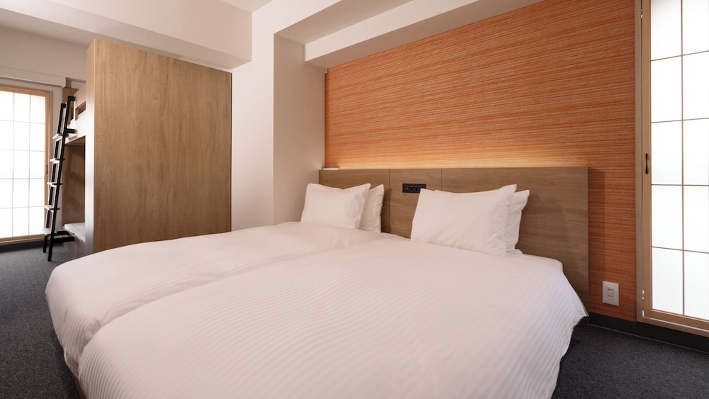 2 BEDROOMS, DELUXE, FAMILY, APARTMENT