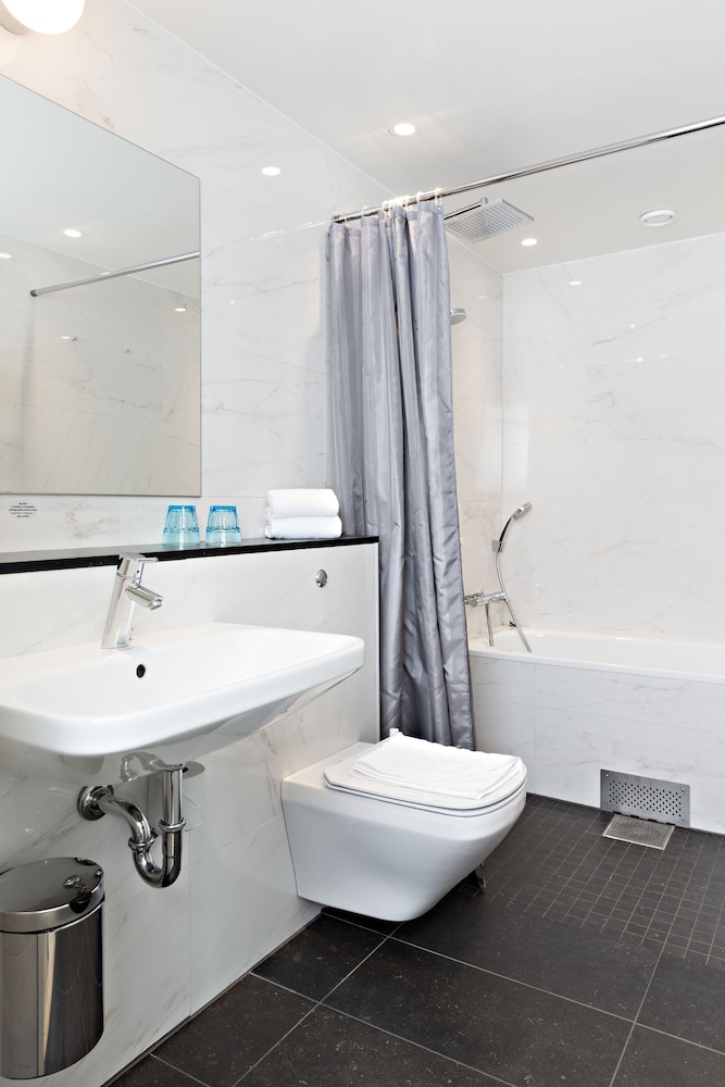Sure Hotel by Best Western Allen 20/38