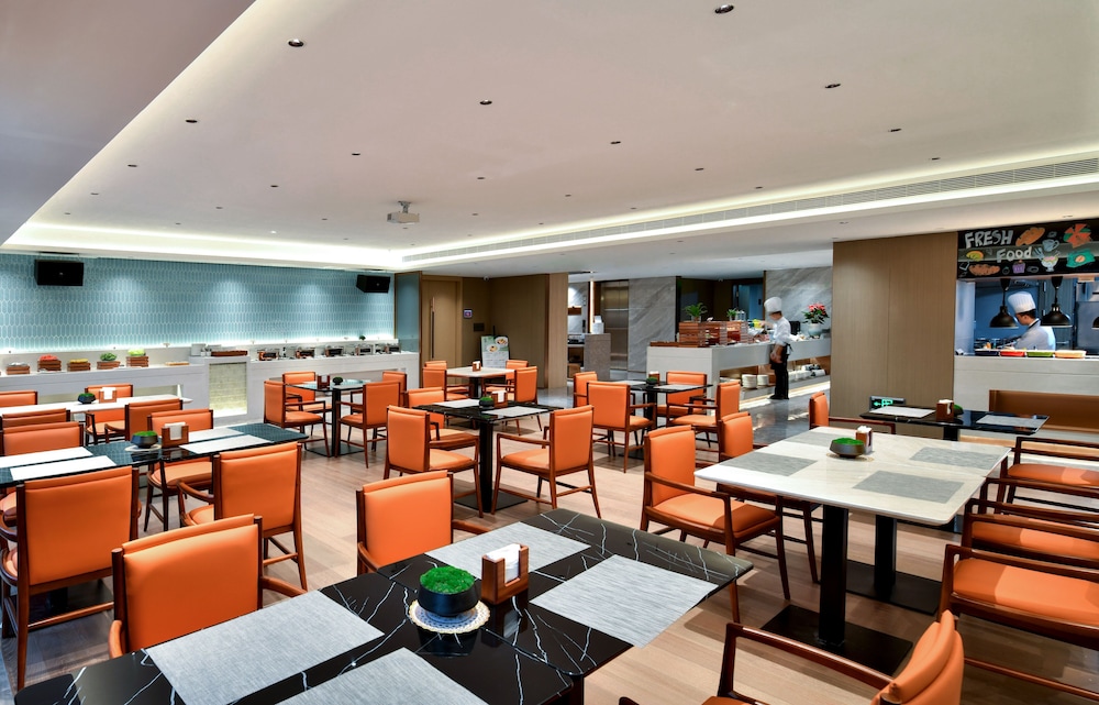 UrCove by Hyatt Shenzhen Bay Eco-Tech Park 33/42
