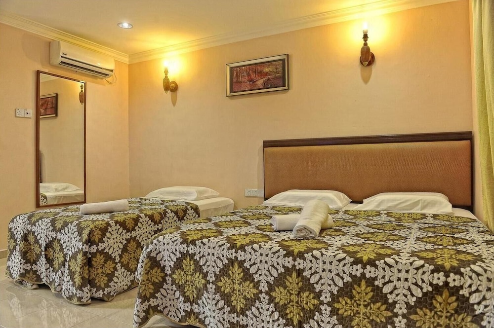 Penarak Bamboo Beach Motel 20/43