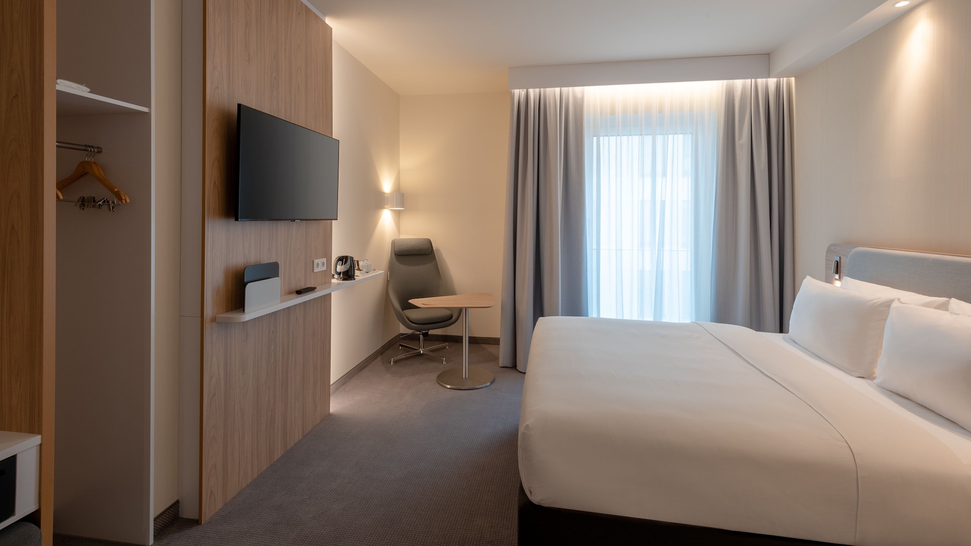 غرفة قياسية بسرير فردي، Holiday Inn Express Munich North, an IHG Hotel 2/4