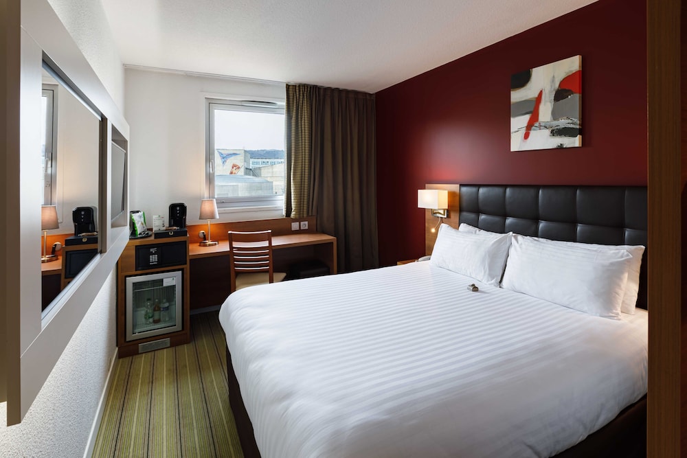 Room at Best Western Clermont Ferrand Centre, CLERMONT FERRAND