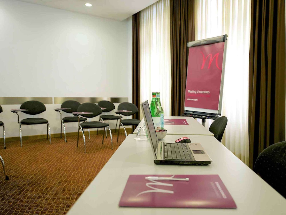 Mercure Roma Piazza Bologna 41/76