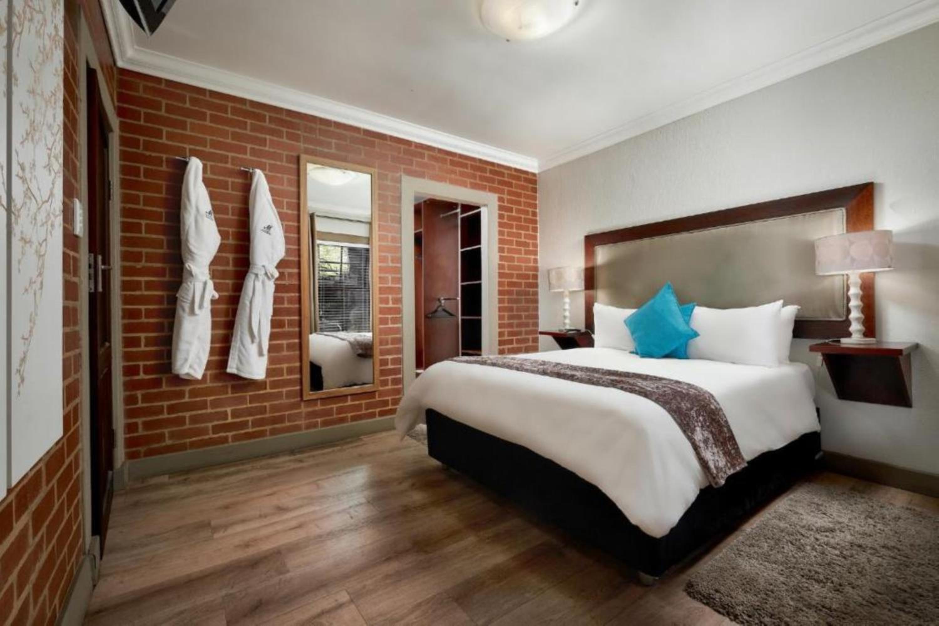 1 Bedroom, Apartment