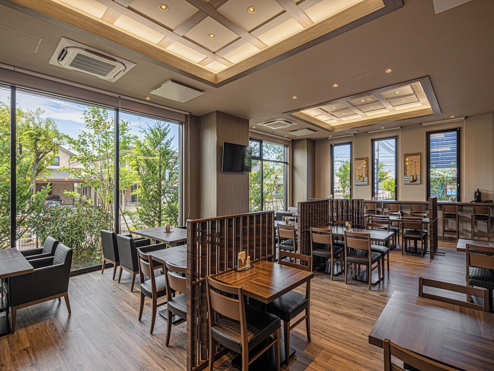 Hotel Route Inn Tonami Inter 21/27