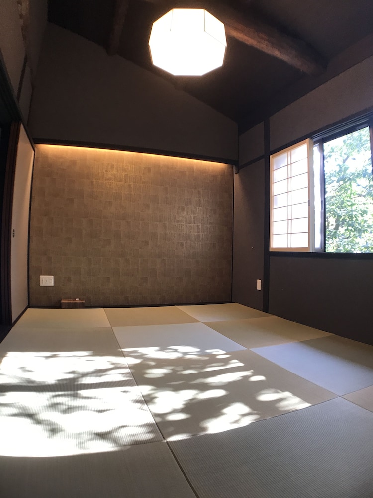 Reikaku Yasaka 23/50