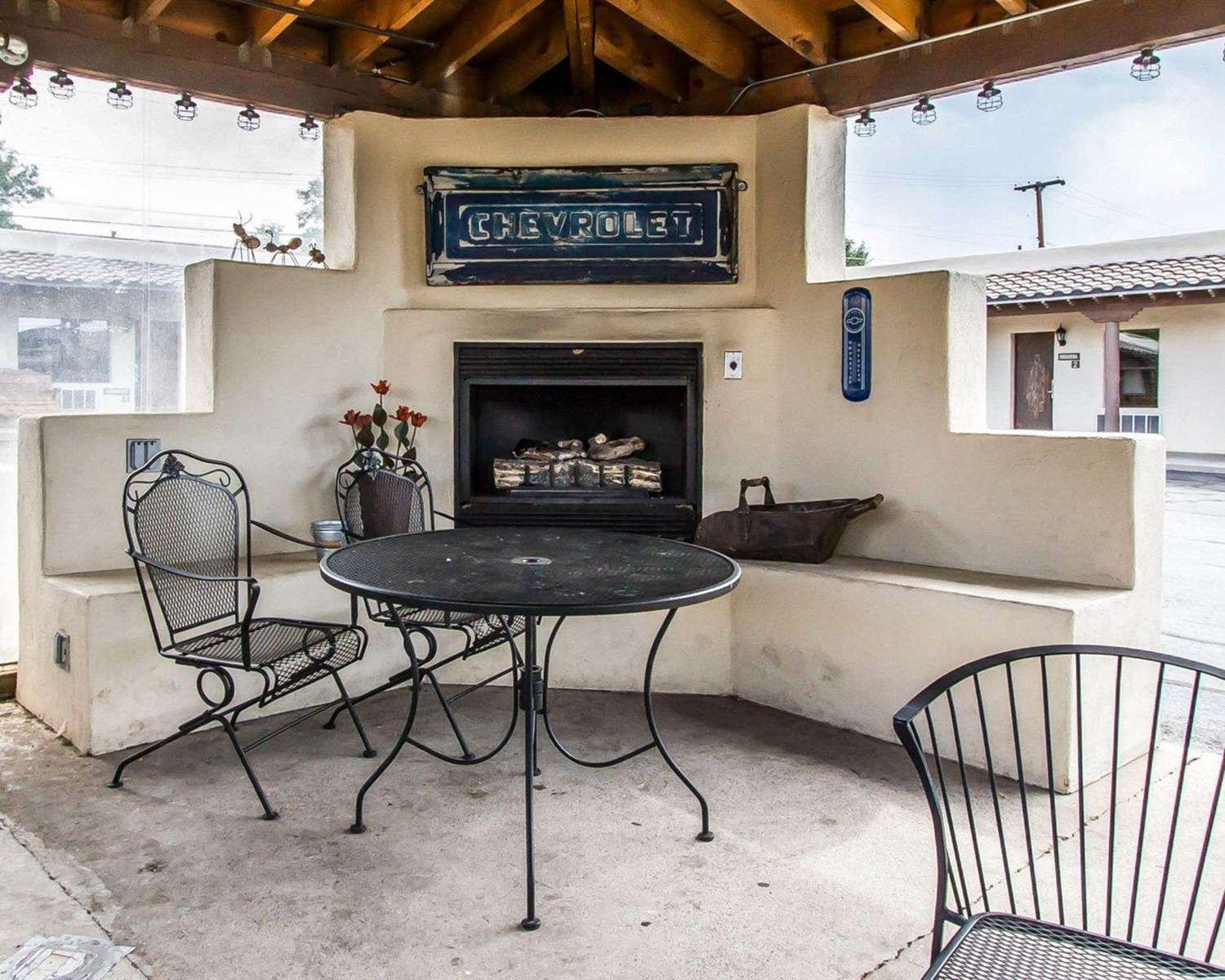 Rodeway Inn and Suites Downtowner Rte 66 37/39