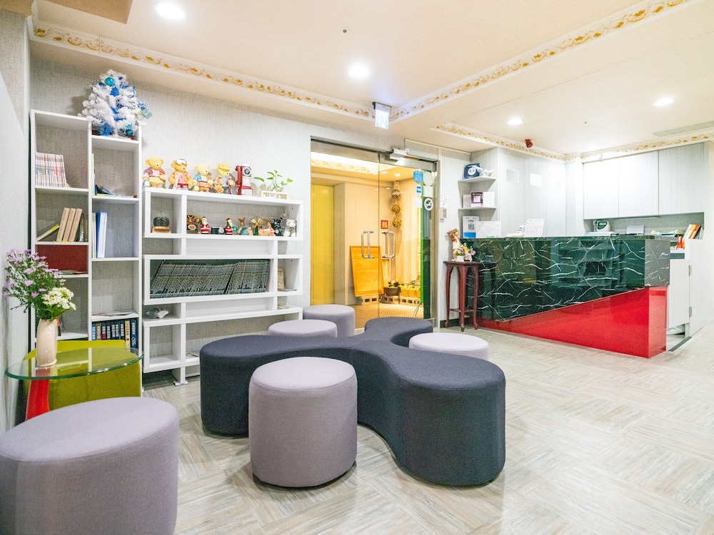 Gwawa Hotel 29/49