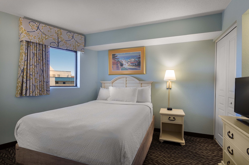Ocean Reef Resort 22/85