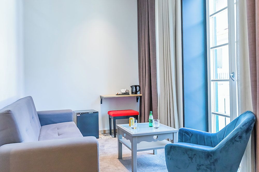 IBIS STYLES CHAVES 37/66
