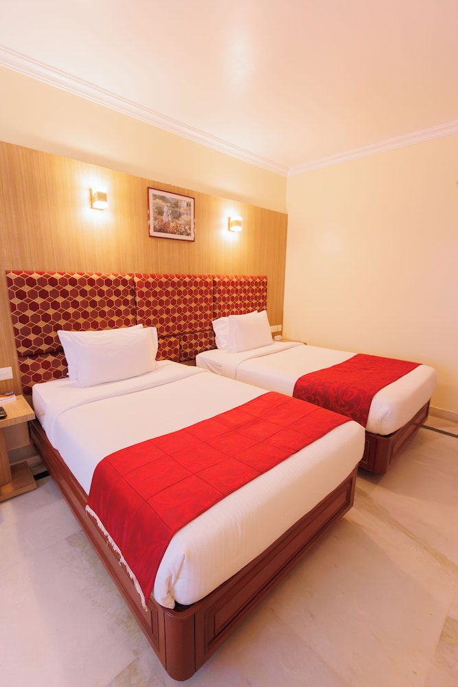 Annamalai International Hotel 17/50