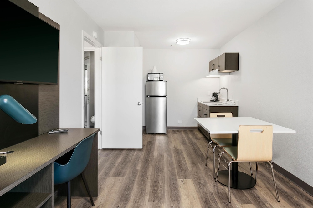 Studio6 Tempe, AZ – Elliot Road 22/30