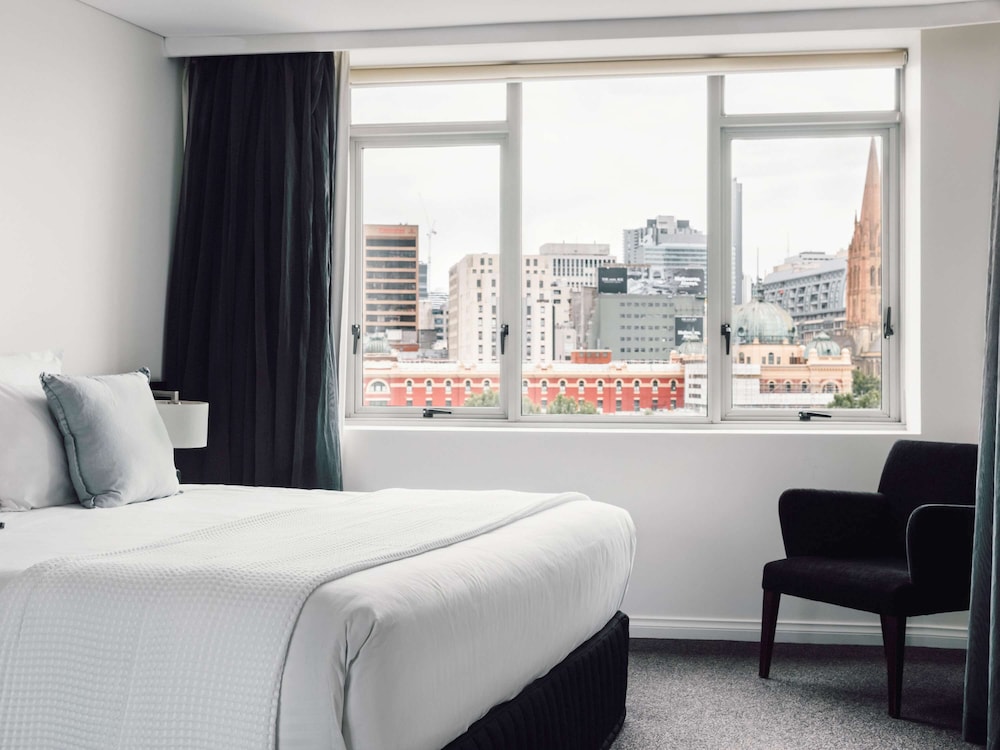 Quay West Suites Melbourne 18/81