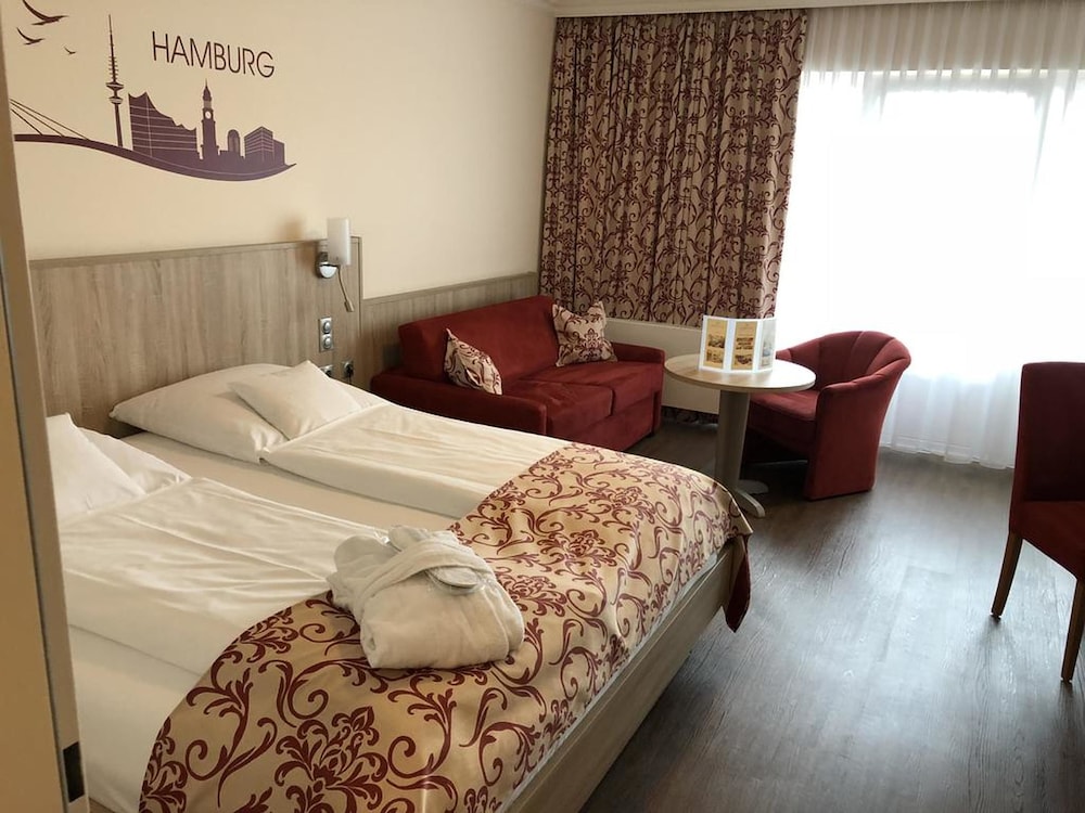 Room in B&B - Studio for 2 People in Hamburg Mitte, Cozy and Modern 16/57