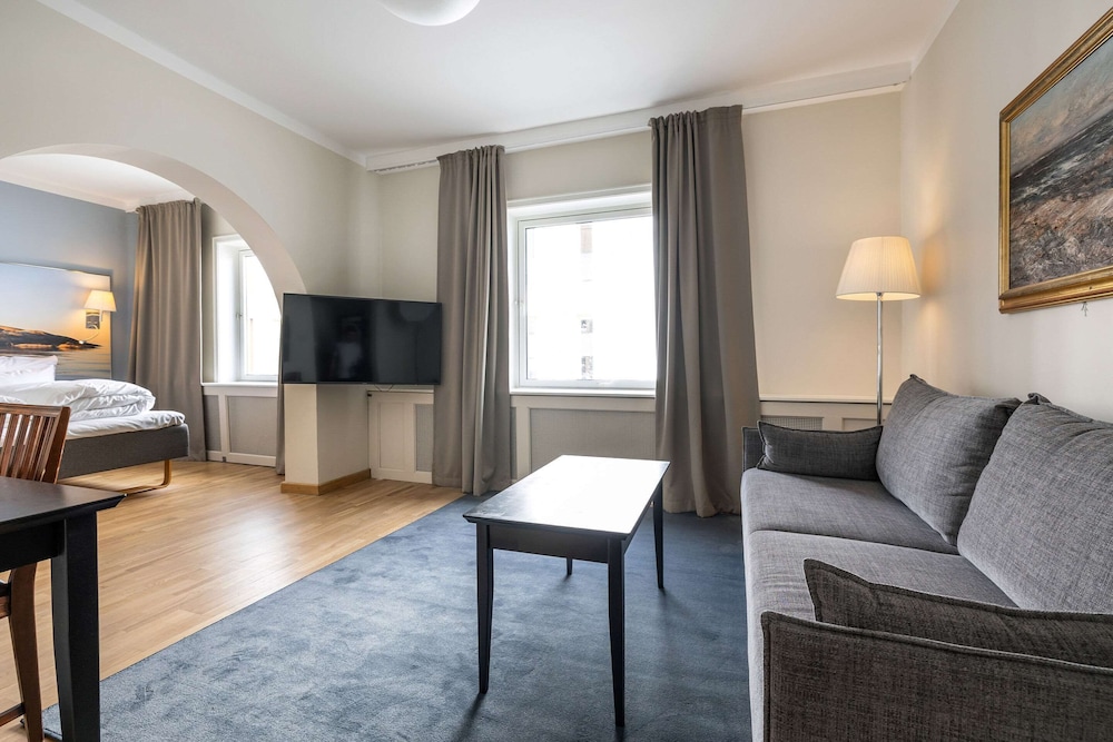 Quality Hotel Grand Larvik 46/73