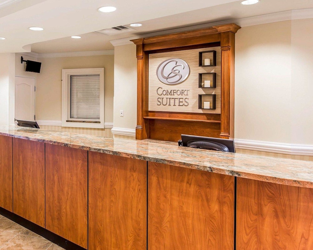 Comfort Suites Valdosta Mall Area 8/45