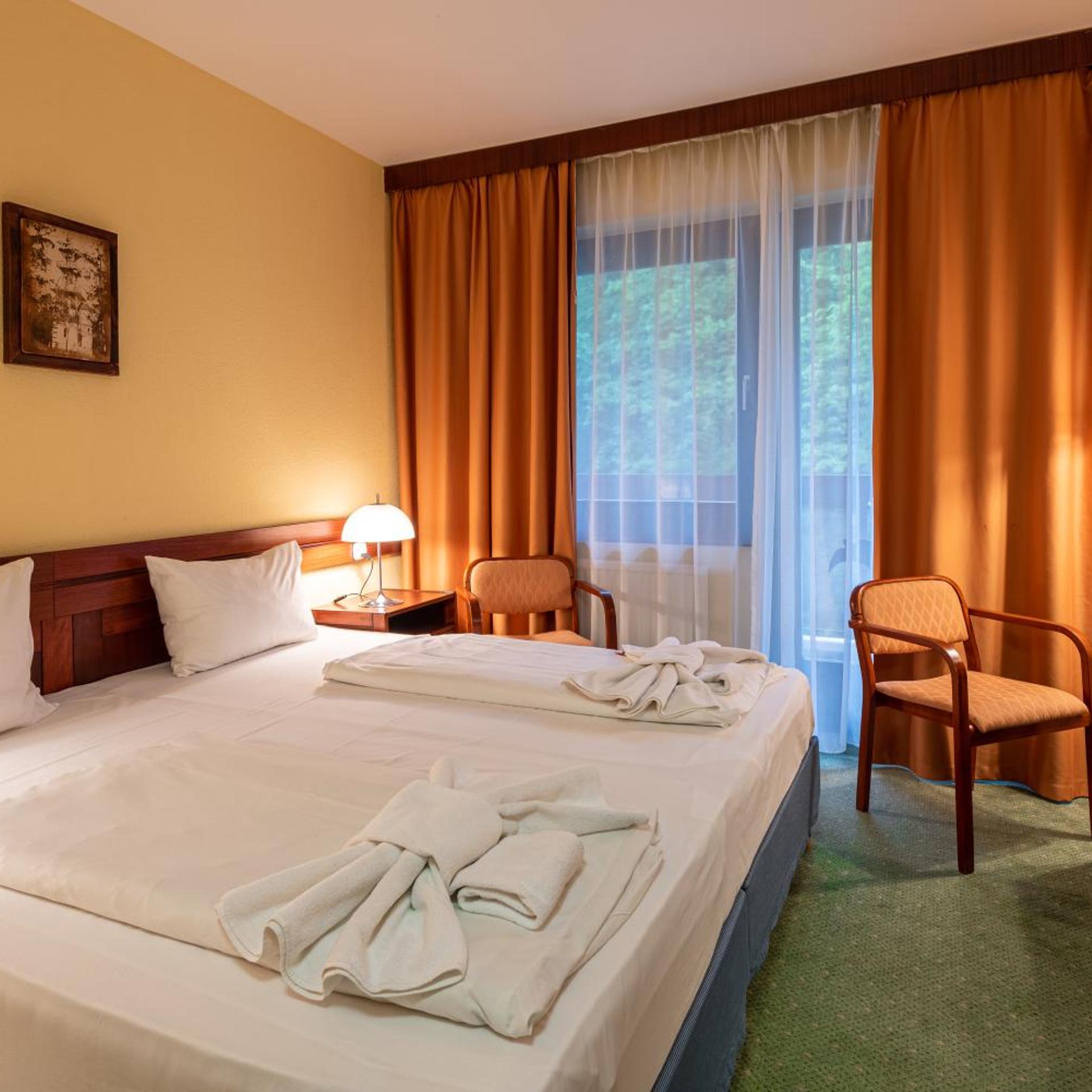 Room, Double Bed, HOTEL LOVER 3/8