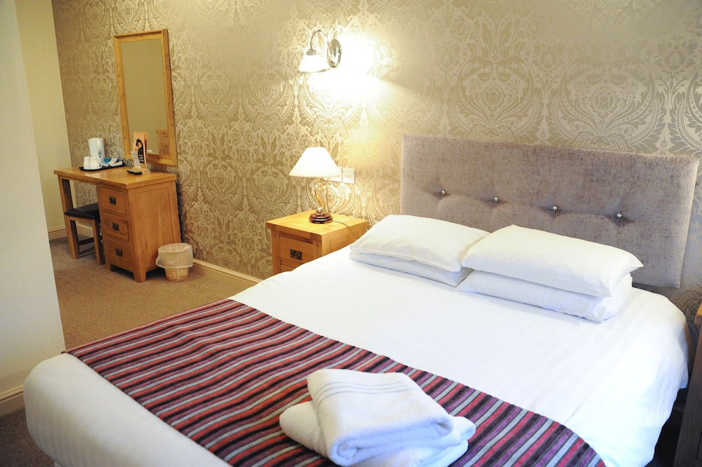 Strawberry Bank Hotel, NEC 10/47