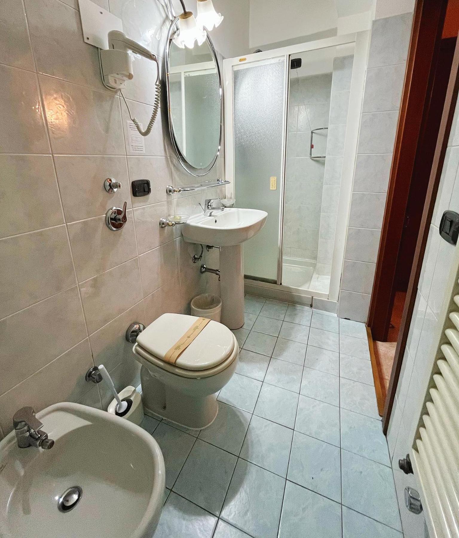 Hotel Valganna Srl Ex Valganna 43/50