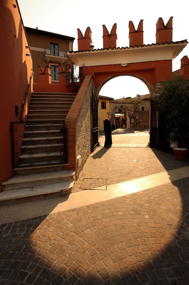 Corte San Luca Apartments 38/50