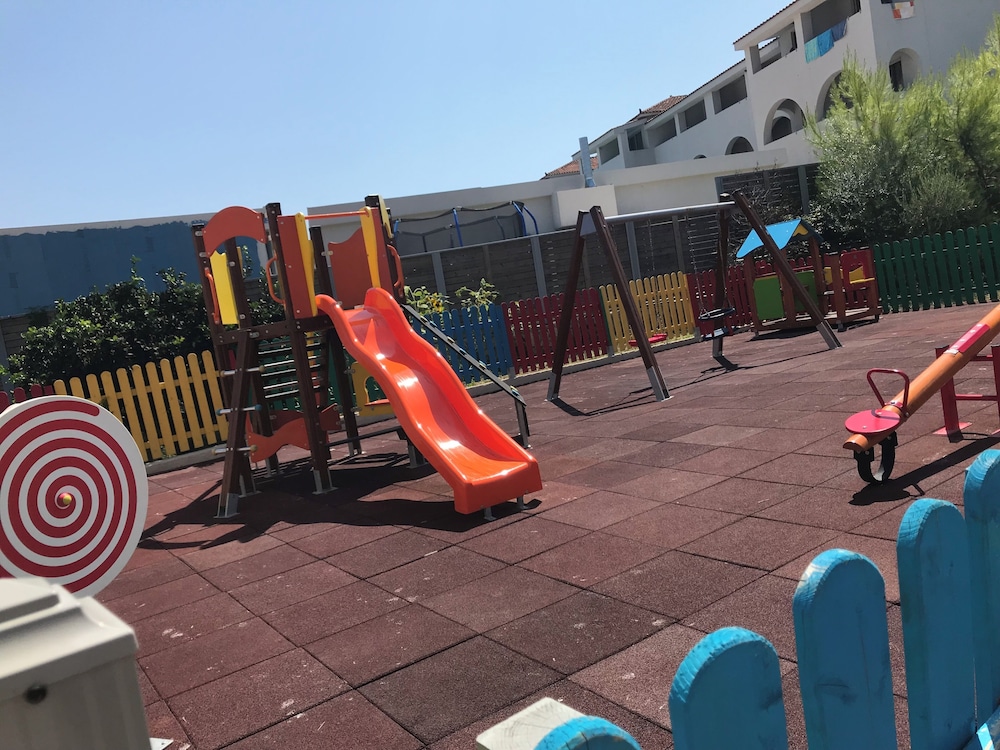 Karras Grande Resort 38/66